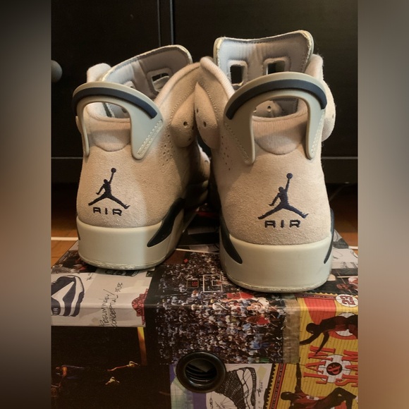 Jordan 6 Georgetown - Picture 4 of 6